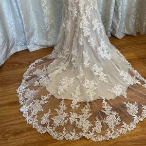 Strapless lace fit & flare gown
